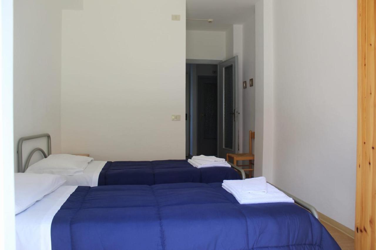 Casa Per Ferie Beatorosaz Hotel Cesana Torinese Exterior photo