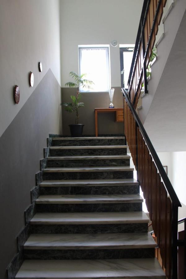 Casa Per Ferie Beatorosaz Hotel Cesana Torinese Exterior photo